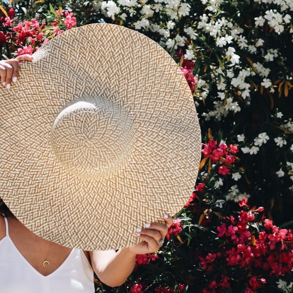 1 LEFT▪️HP▪️NWOT▪️straw hat. - Picture 4 of 7